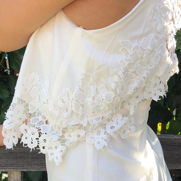 White Lace trimmed Romper - XS - Picture 4 of 10